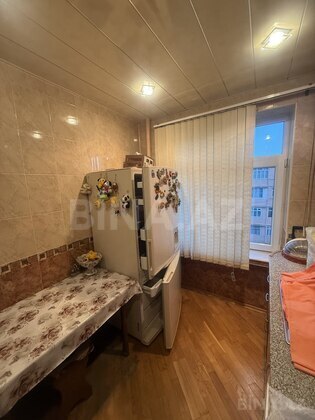 3 otaqlı Köhnə tikili, Həzi Aslanov m., Bakı