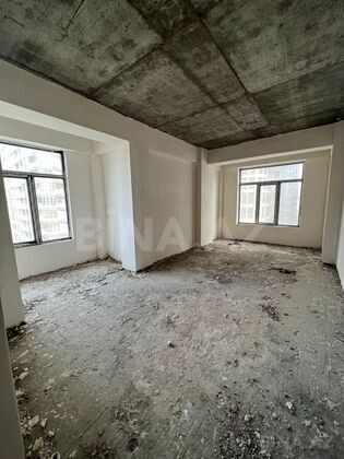 4 otaqlı Yeni tikili, Şah İsmayıl Xətai m., Bakı