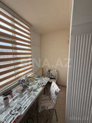 3 otaqlı Köhnə tikili, Bakıxanov q., Bakı