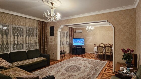 5 otaqlı Köhnə tikili, Həzi Aslanov m., Bakı