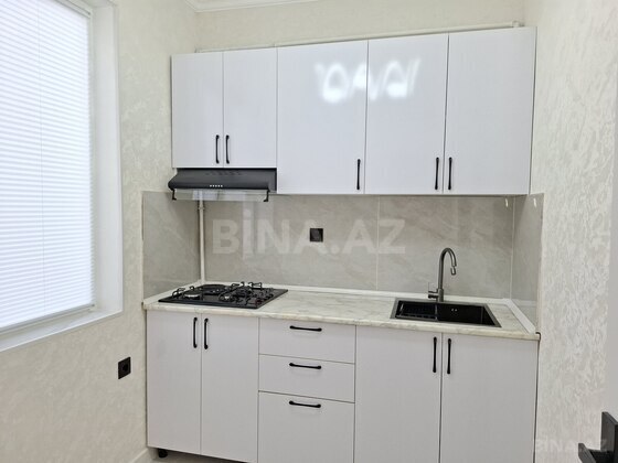 2 otaqlı Köhnə tikili, Memar Əcəmi m., Bakı