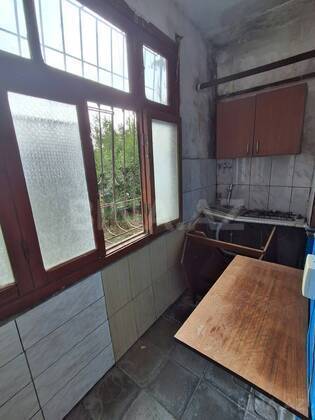 2 otaqlı Köhnə tikili, Günəşli q., Bakı