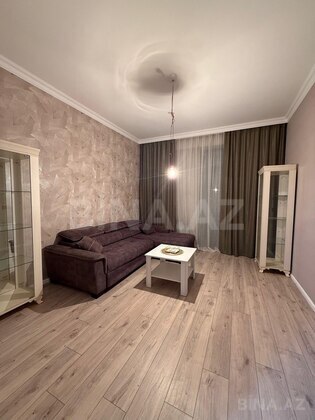 3 otaqlı Yeni tikili, Qara Qarayev m., Bakı