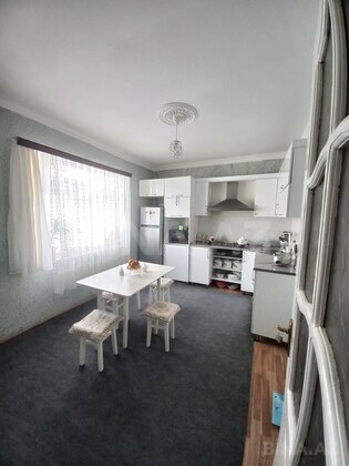 2 otaqlı Həyət evi/Bağ evi, Avtovağzal m., Bakı