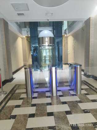 1 otaqlı Ofis, Nəriman Nərimanov m., Bakı