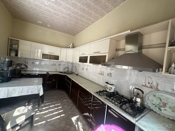 4 otaqlı Həyət evi/Bağ evi, Binə q., Bakı
