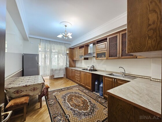 3 otaqlı Yeni tikili, 20 Yanvar m., Bakı