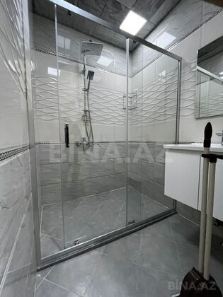 2 otaqlı Köhnə tikili, Memar Əcəmi m., Bakı