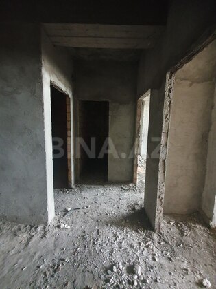 3 otaqlı Yeni tikili, Memar Əcəmi m., Bakı