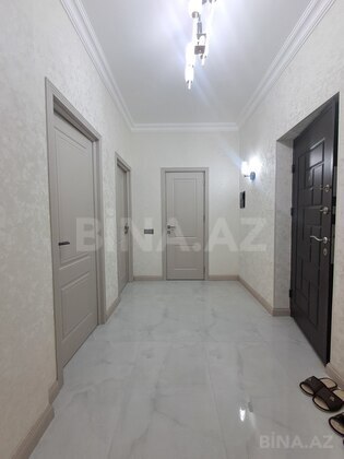 2 otaqlı Yeni tikili, 8 Noyabr m., Bakı