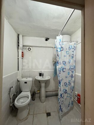 2 otaqlı Köhnə tikili, Elmlər Akademiyası m., Bakı