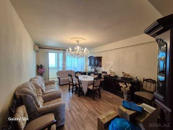5 otaqlı Köhnə tikili, Elmlər Akademiyası m., Bakı