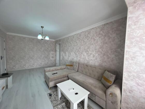 2 otaqlı Köhnə tikili, Neftçilər m., Bakı