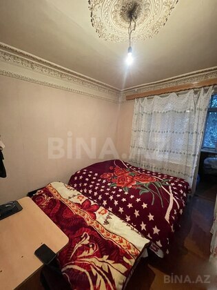 3 otaqlı Köhnə tikili, Xalqlar Dostluğu m., Bakı