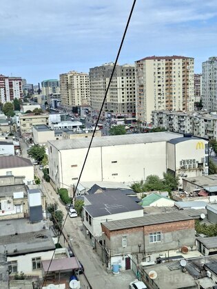 2 otaqlı Köhnə tikili, İnşaatçılar m., Bakı