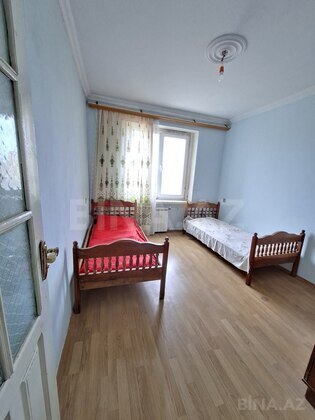 2 otaqlı Köhnə tikili, İnşaatçılar m., Bakı