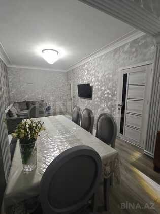 2 otaqlı Köhnə tikili, Memar Əcəmi m., Bakı