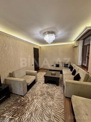 2 otaqlı Köhnə tikili, Gənclik m., Bakı