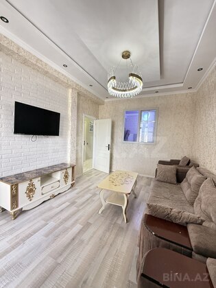 2 otaqlı Yeni tikili, Qara Qarayev m., Bakı