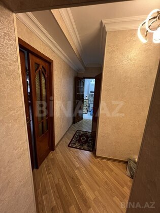 4 otaqlı Köhnə tikili, Azadlıq Prospekti m., Bakı