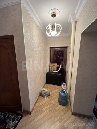 4 otaqlı Köhnə tikili, Azadlıq Prospekti m., Bakı