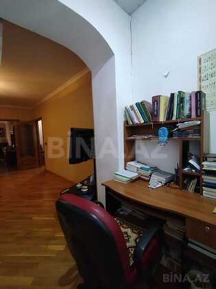2 otaqlı Köhnə tikili, Nəsimi r., Bakı