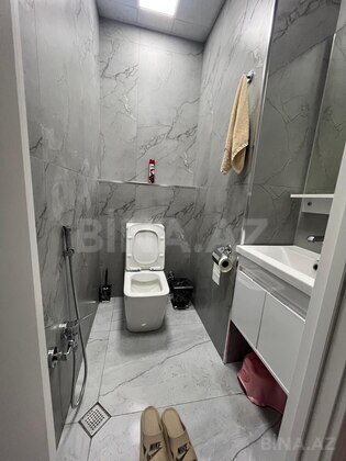 3 otaqlı Yeni tikili, İnşaatçılar m., Bakı