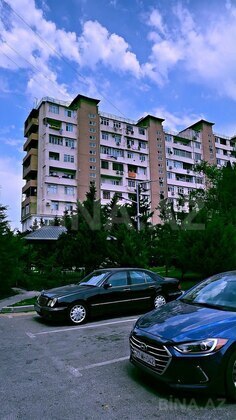 4 otaqlı Köhnə tikili, Həzi Aslanov m., Bakı