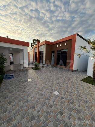 4 otaqlı Həyət evi/Bağ evi, Şüvəlan q., Bakı