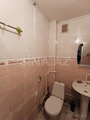 3 otaqlı Köhnə tikili, İnşaatçılar m., Bakı