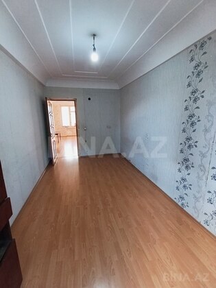 3 otaqlı Köhnə tikili, İnşaatçılar m., Bakı