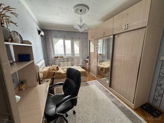 3 otaqlı Köhnə tikili, Binəqədi r., Bakı