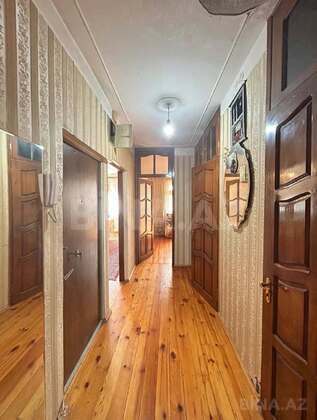 3 otaqlı Köhnə tikili, Neftçilər m., Bakı