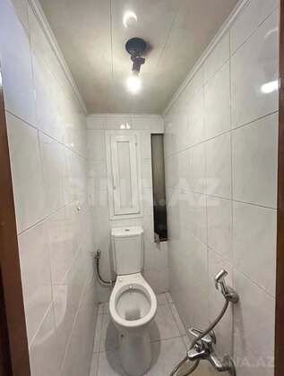 3 otaqlı Köhnə tikili, Neftçilər m., Bakı