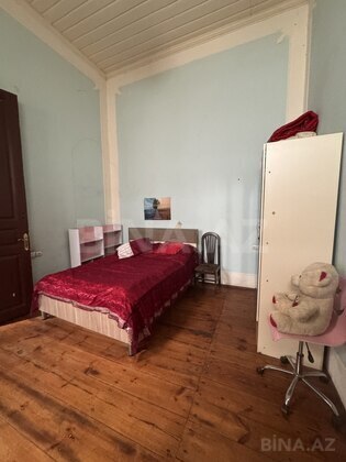 2 otaqlı Köhnə tikili, Sahil m., Bakı