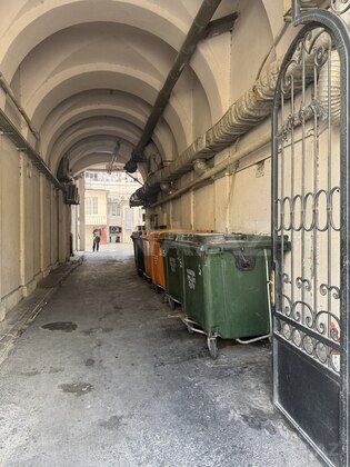 2 otaqlı Köhnə tikili, Sahil m., Bakı
