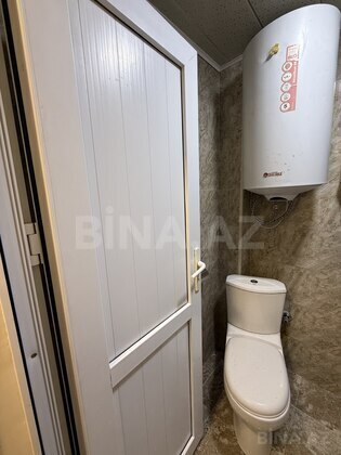 2 otaqlı Köhnə tikili, Elmlər Akademiyası m., Bakı