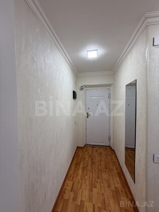 2 otaqlı Köhnə tikili, Elmlər Akademiyası m., Bakı