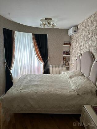 3 otaqlı Yeni tikili, Bakıxanov q., Bakı