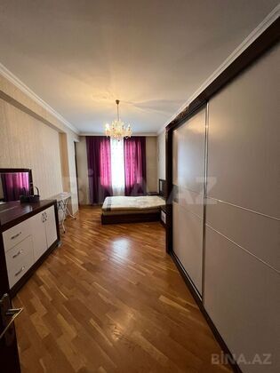 3 otaqlı Yeni tikili, 8 Noyabr m., Bakı