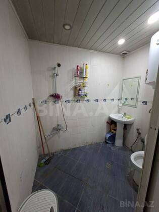 3 otaqlı Köhnə tikili, Elmlər Akademiyası m., Bakı