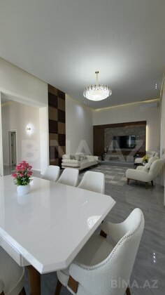5 otaqlı Həyət evi/Bağ evi, Mərdəkan q., Bakı