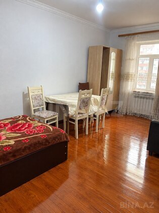 2 otaqlı Köhnə tikili, Həzi Aslanov m., Bakı