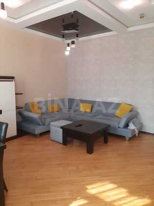 2 otaqlı Köhnə tikili, Nizami m., Bakı