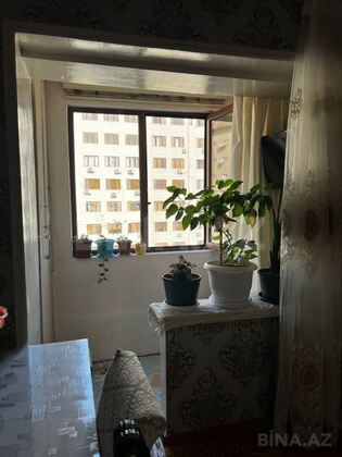 3 otaqlı Köhnə tikili, Nizami m., Bakı