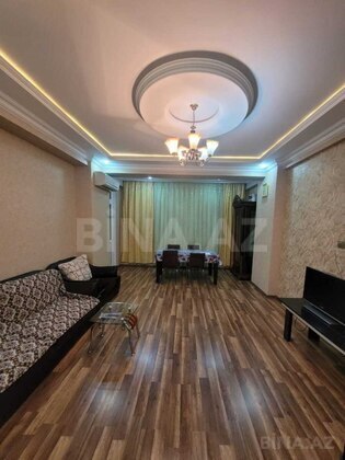 2 otaqlı Yeni tikili, Qara Qarayev m., Bakı