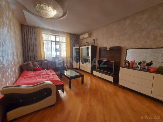 3 otaqlı Yeni tikili, İnşaatçılar m., Bakı