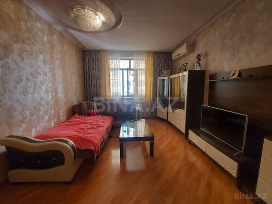 3 otaqlı Yeni tikili, İnşaatçılar m., Bakı