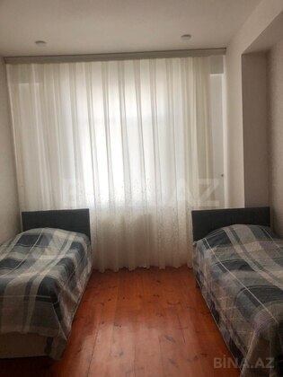 3 otaqlı Yeni tikili, Neftçilər m., Bakı