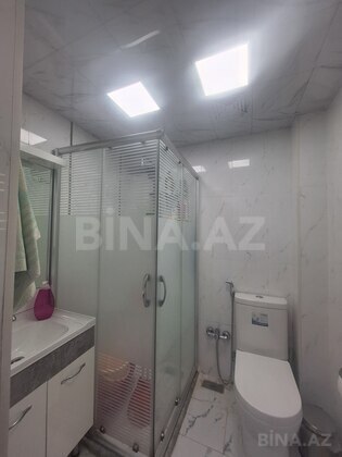 2 otaqlı Köhnə tikili, Elmlər Akademiyası m., Bakı